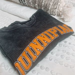 BRAND NEW Quinnipiac Crewneck!